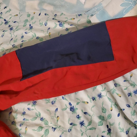 Tommy Hilfiger windbreaker - Picture 8 of 9